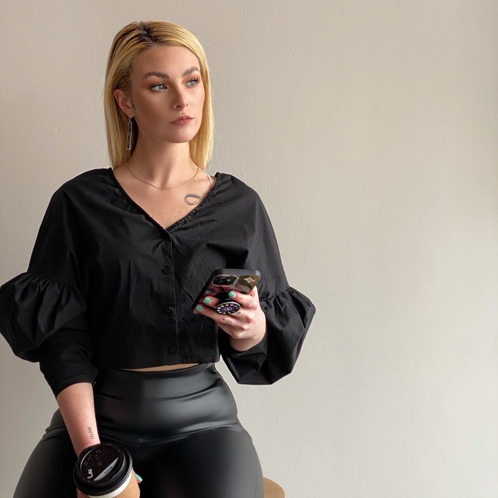 Meet your Posher, Shannon